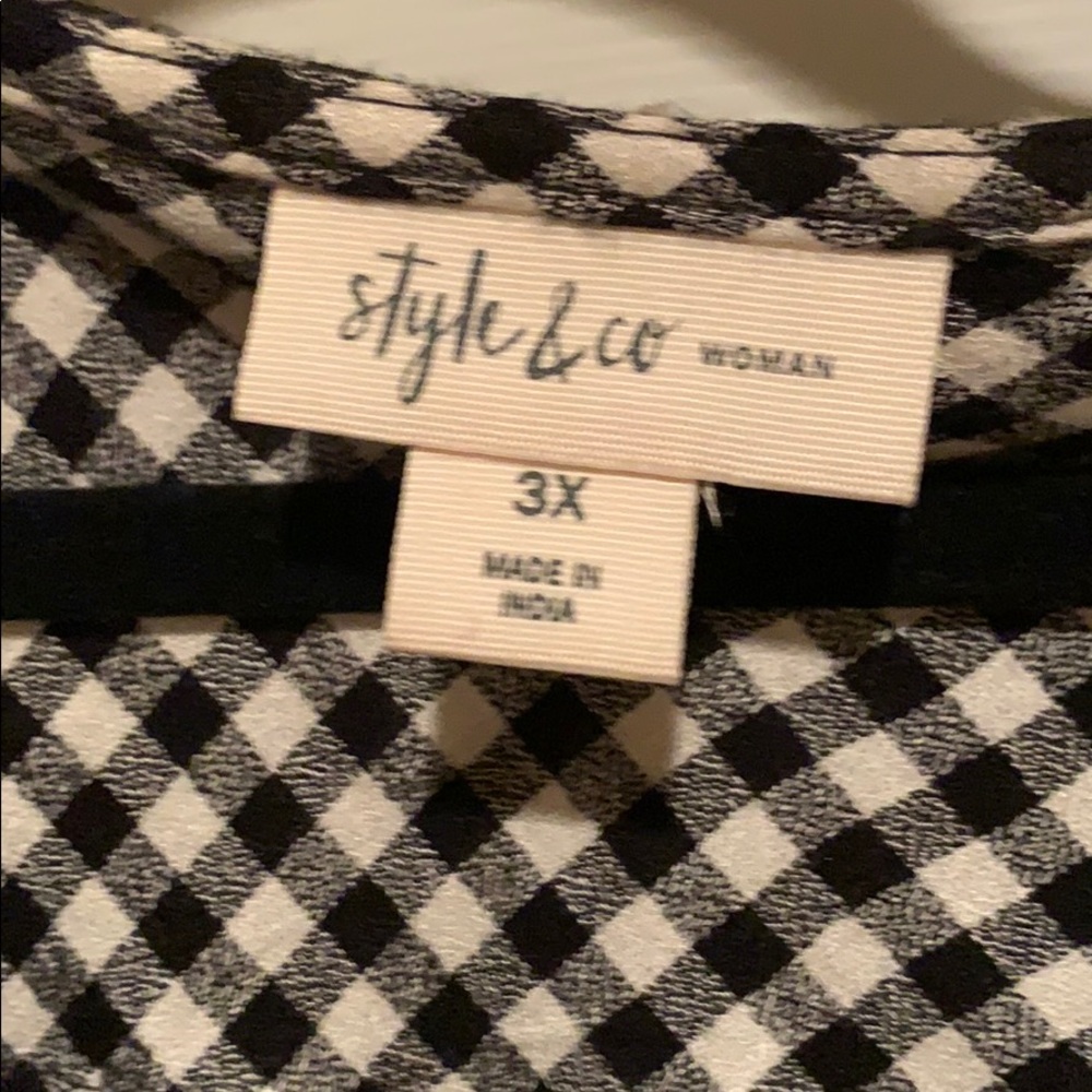 Style $ Co blouse - Picture 3 of 6